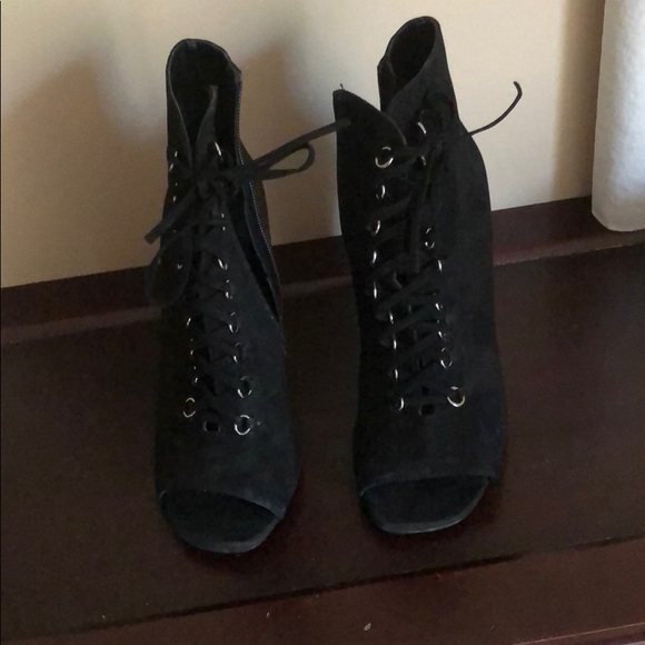 Steve Madden Shoes - Steve Madden “Freemee” Open Toe Lace-Up Booties